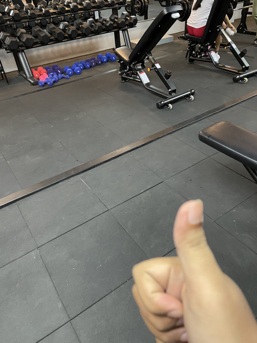 RMOFootball's tweet photo. Absen gym dulu sebelum nonton King Indo bantai-bantai ☺️ https://t.co/RMjY8pkLys