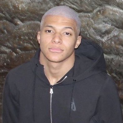 deerfrait's tweet photo. thinking about white haired kylian https://t.co/Ufcts5BU7G