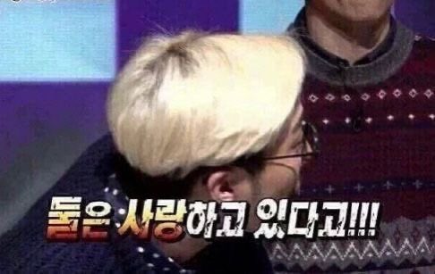 Myawnzznim's tweet photo. 어머니 아버지의 금슬좋은 결혼생활 훔쳐보기 https://t.co/Y4CysYF1tO
