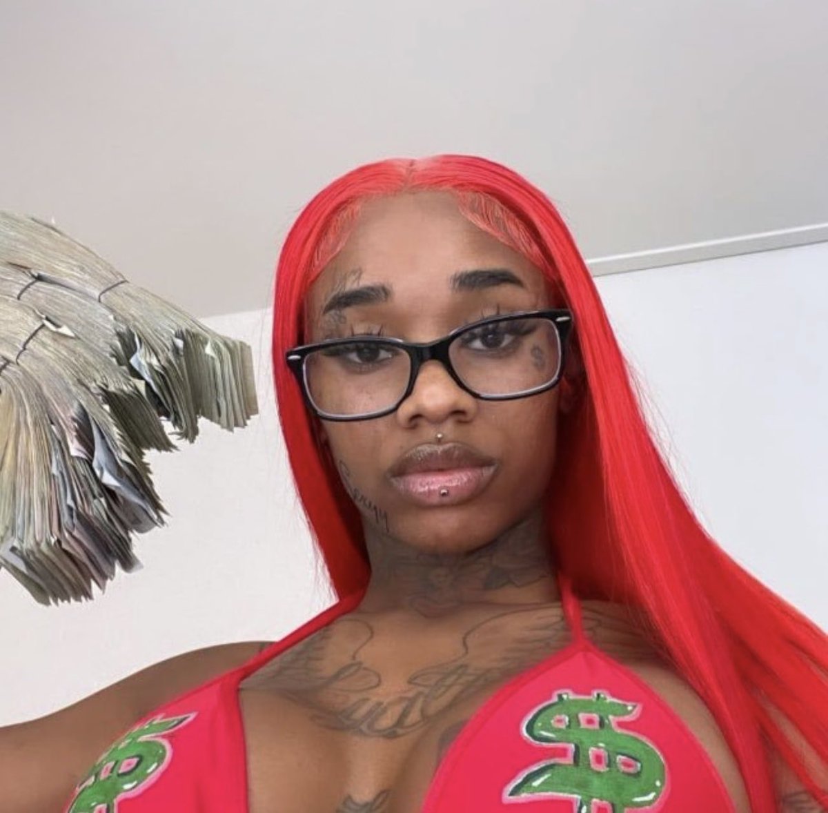 SLIMETOPSHOTTA1's tweet photo. Dm for Requests &amp; Private Inquiries

 #Celebrity #sexyyredd #ai https://t.co/OXEbsCfA5X