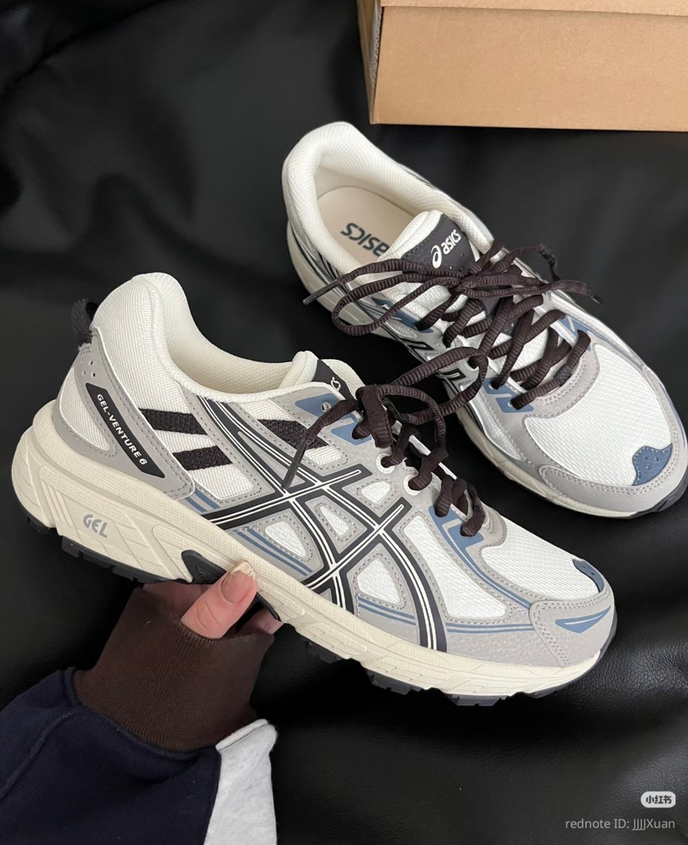 bIueskyse's tweet photo. ASICS VENTURE INI BIKIN NAKSIR PARAH 😭 colorway-nya bagus BANGETT https://t.co/aMWAxGnxUv