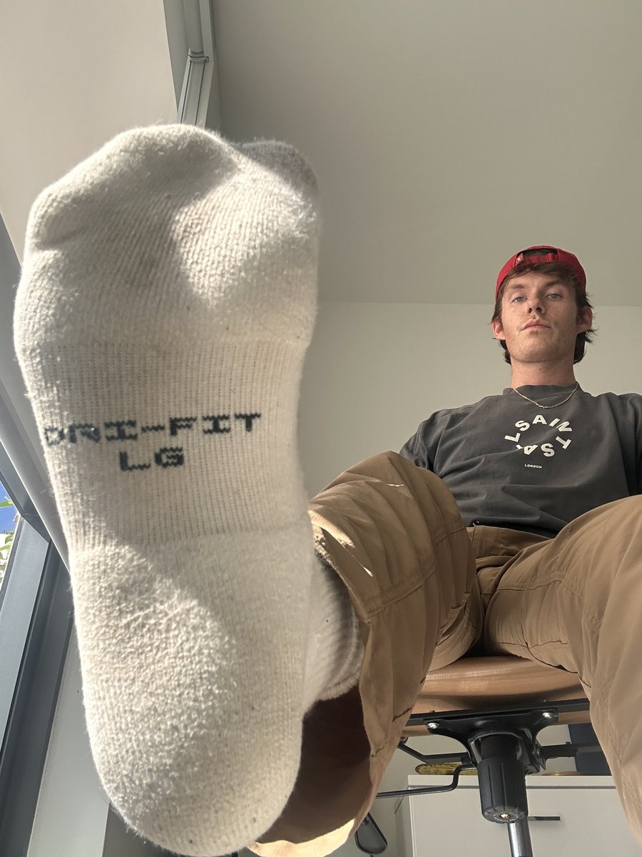 jockfootking's tweet photo. $ink deeper for daddy https://t.co/ftACltZDFb