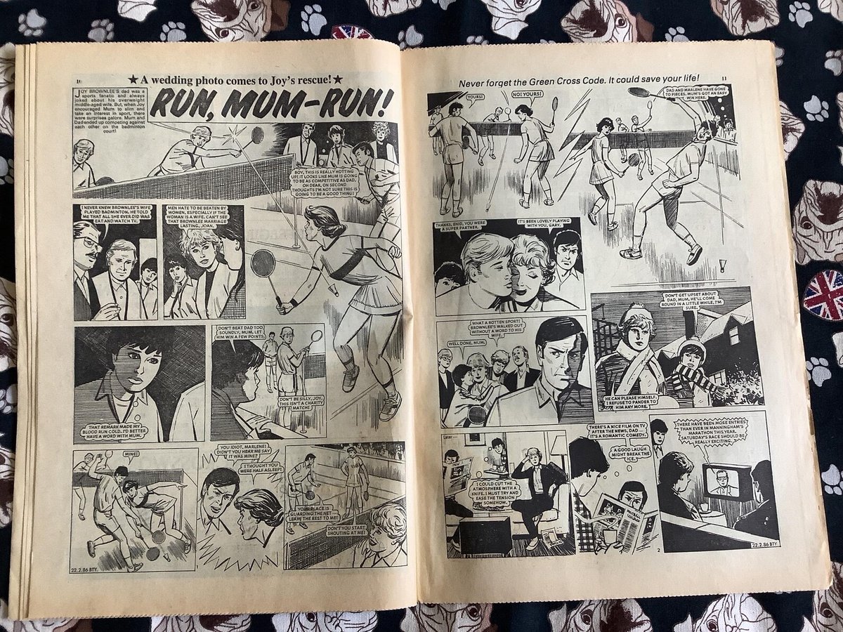 WatsonsVintage's tweet photo. NEW LISTING - RARE Vintage February 22 1986 Bunty Comic - Comic Strip Stories - Collectable - Childhood Nostalgia - Fun Gift For Her - Separated Pages https://t.co/gk2HnsIdPU via @Etsy #VintageComics #Bunty #1986Gift #80sNostalgia #RetroGift #GiftForHer https://t.co/hGgACxEJIs