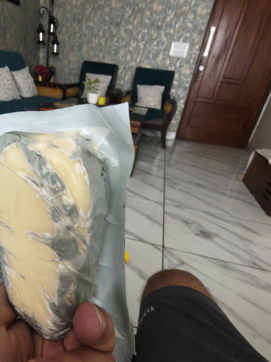 connectAkash's tweet photo. @zeptocares @fssaiindias. @pralhadjoshiofc what should be the acting against these service provider. They do not care about the customer, they are not giving any proper resolution and they not even ensure any future practice. They are just being ignorant as they do not fear laws @zepto https://t.co/0Eb8UtoHQD