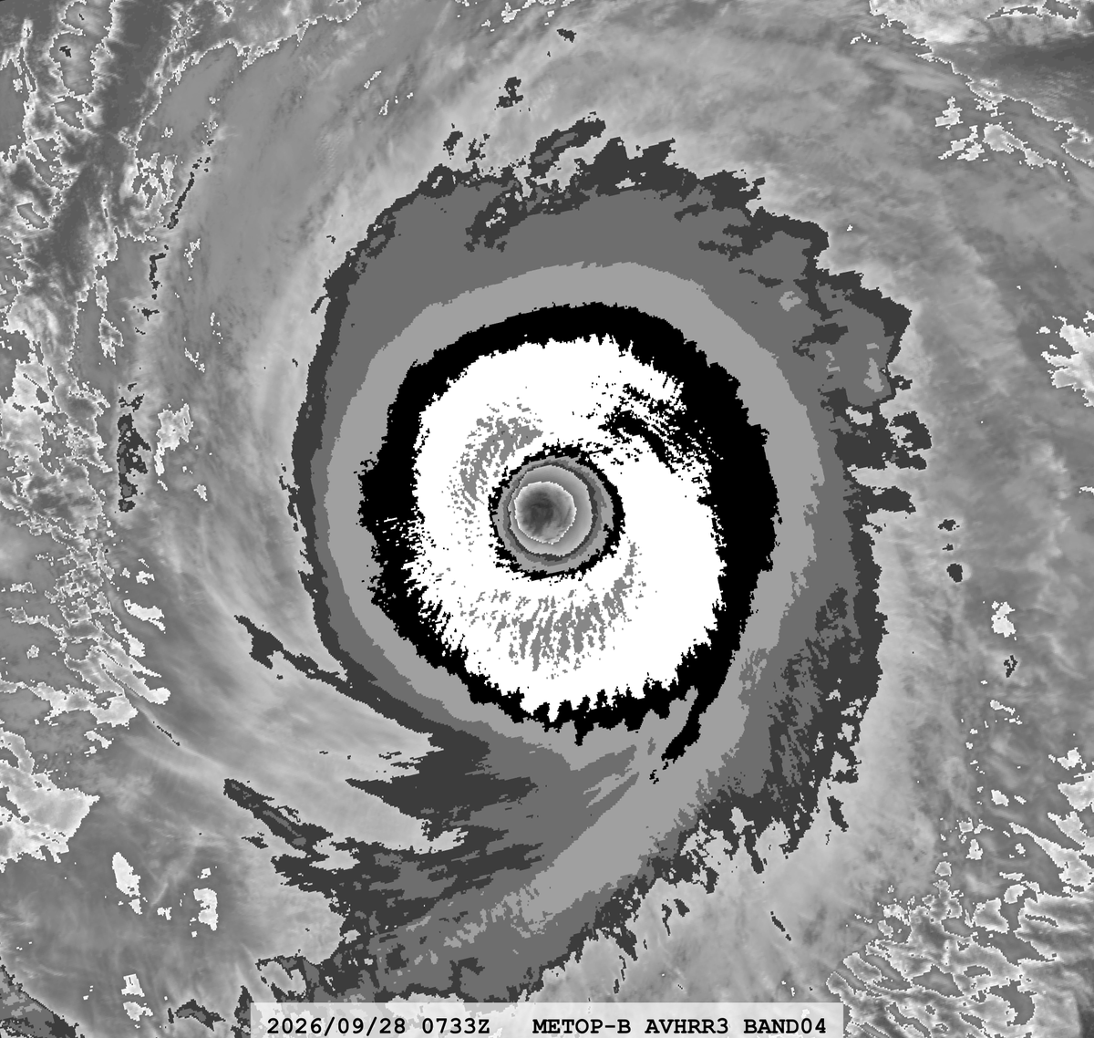 zeb199818's tweet photo. #15E Hurricane #NOLO
Satellite: #METOPB #AVHRR3
Channel : B04 (10.8 µm) 1.1 km
Time : 2026/09/28 0733Z
Eye Temp : 24.294 °C
Data Source : #EUMETSAT Data Store L1B
CPA : ~120 km https://t.co/xDJFEkXRbR