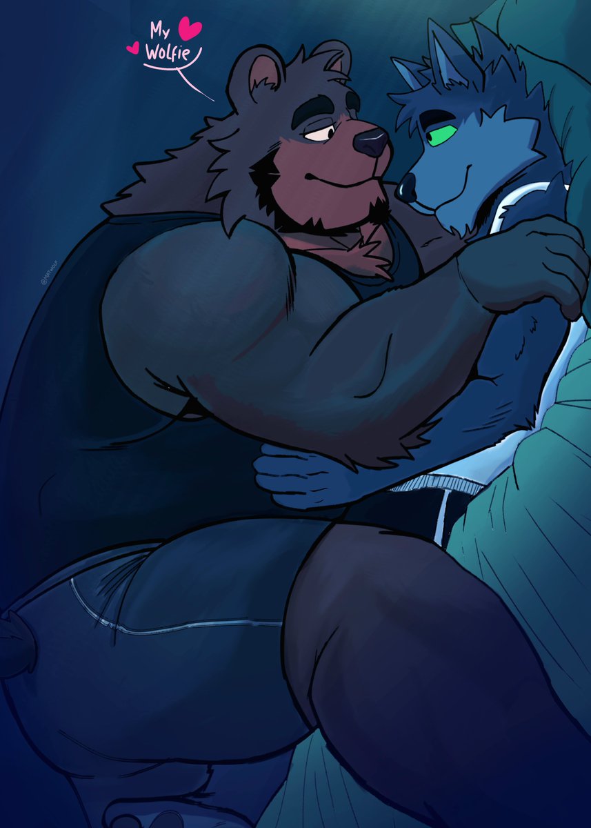 Matwolf23's tweet photo. a loving bear on top of me on a beautiful night ❤️ https://t.co/rQCHJDM2bB