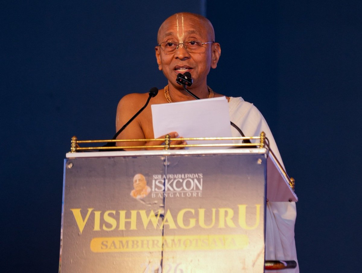 CP_Dasa's tweet photo. It was wonderful to be part of the Vishwaguru Sambhramotsava at ISKCON Hare Krishna Hill, Bengaluru, yesterday commemorating the recognition of His Divine Grace A.C. Bhaktivedanta Swami Srila Prabhupada as 'Vishwaguru' by the Akhila Bharatiya Akhara Parishad at the Maha Kumbh Mela in Prayagraj, last year. 

The celebration was graced by HH Sri Sri Kailashananda Giri Maharaj @JiKailashanand ,Acharya Mahamandaleshwar of Niranjani Akhara, whose presence made the occasion especially significant. Maharaj Ji had played an important role in facilitating and supporting the recognition of Srila Prabhupada as Vishwaguru, helping bring this acknowledgement of Srila Prabhupada’s global spiritual contribution to the forefront.

For those of us who have had the good fortune to serve Srila Prabhupada as our spiritual master, his life and teachings remain a constant source of inspiration. He carried the timeless wisdom of Sri Krishna from India to the world, making the path of bhakti accessible to people across cultures and continents.

The celebration was a beautiful occasion of gratitude and remembrance—honouring Srila Prabhupada’s extraordinary contribution and reflecting on the enduring spiritual legacy he has left for generations to come.

All glories to His Divine Grace Vishwa Guru Srila Prabhupada. 🙏

@madhupanditdasa
@ISKCONBangalore