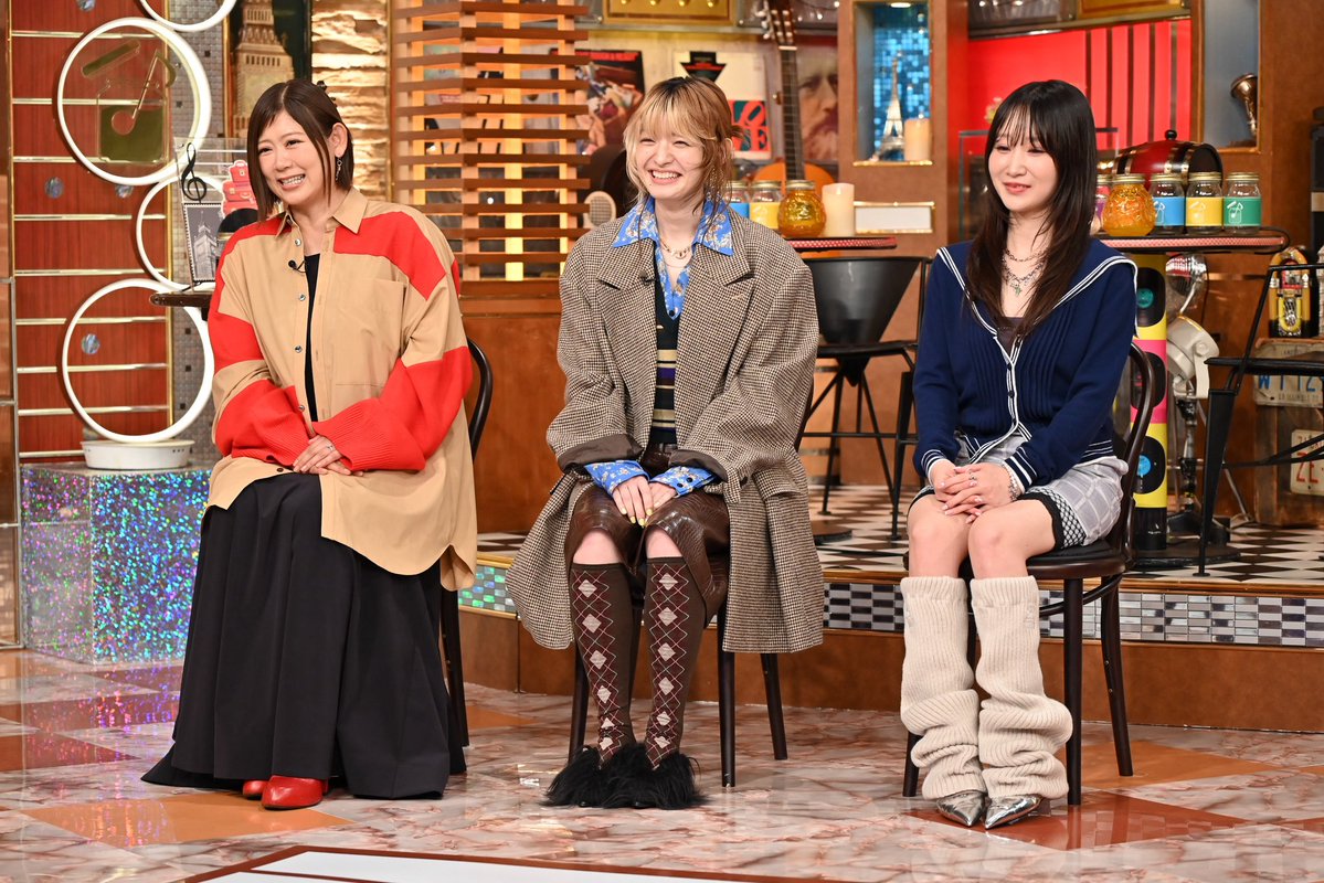 noa__aburasoba's tweet photo. 10/4（日）23:15～は「EIGHT-JAM」
女性ボーカル特集です。
よろしくお願いします☺️

@EIGHTJAMtvasahi
#EIGHTJAM https://t.co/wdWqq381V7