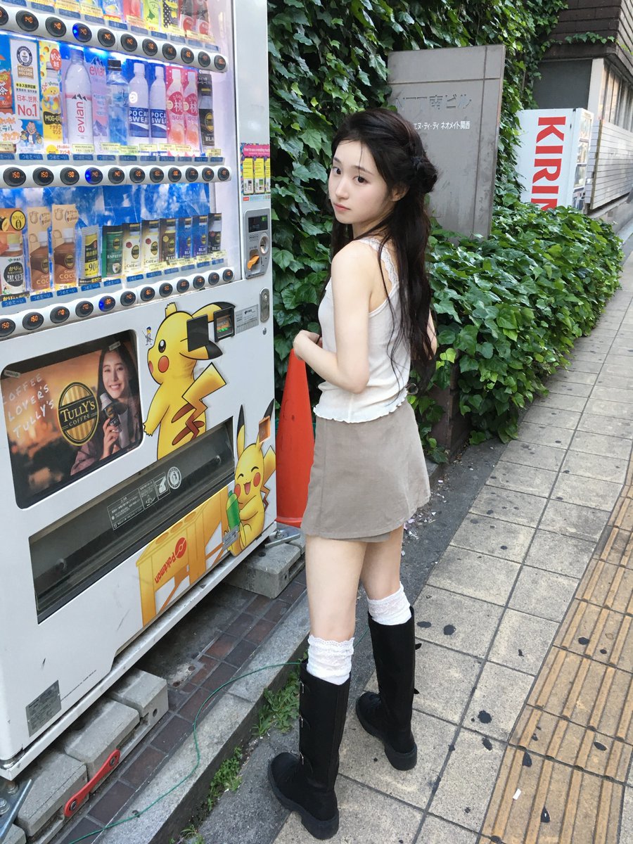 edgarbritok's tweet photo. 誰もわかってくれない孤独感に押しつぶされそう。 👀🐶
WLGNpY https://t.co/fCIXdqTXJr