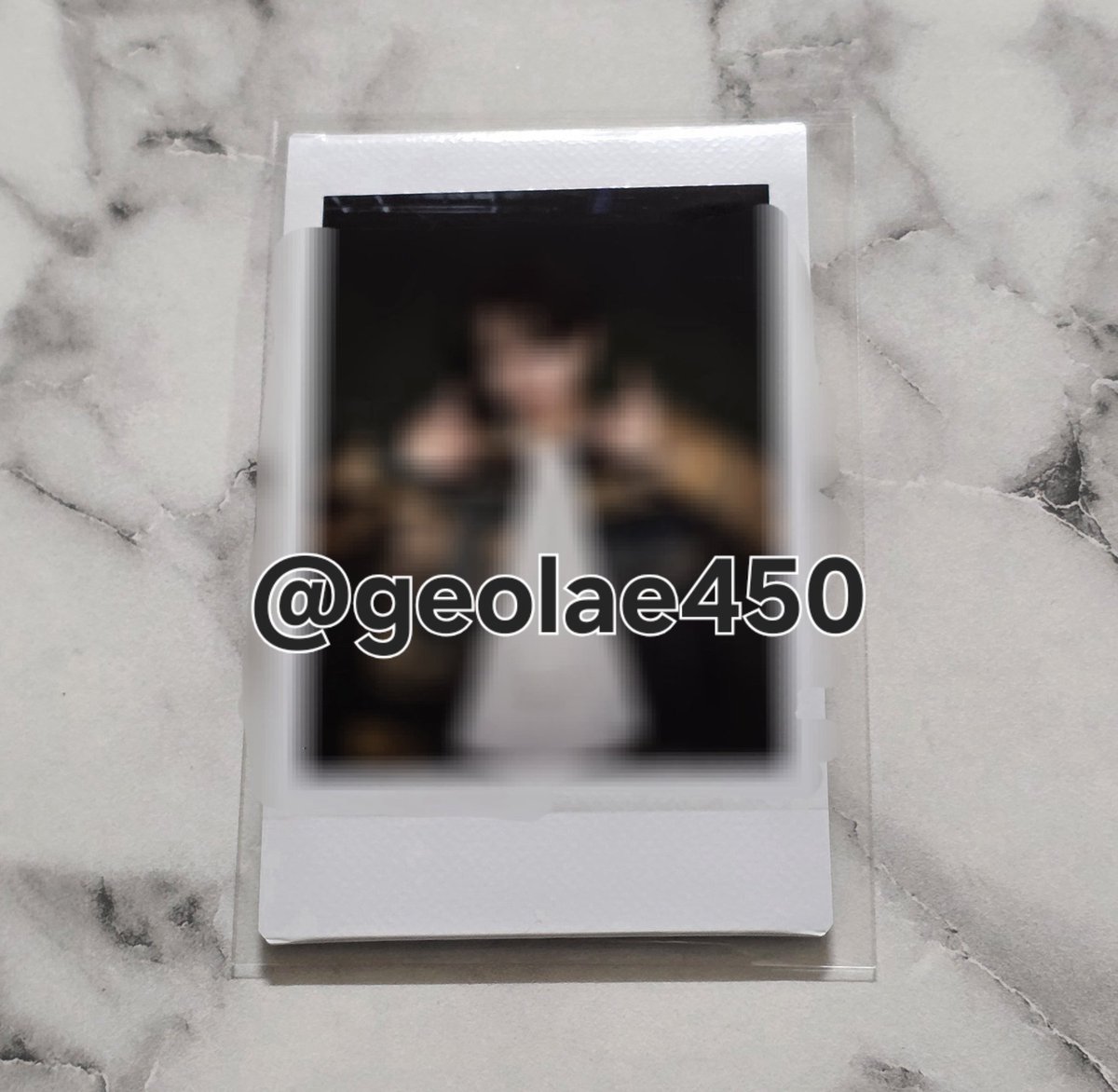 geolae450's tweet photo. 올데이프로젝트 우찬 폴라 양도
(에버라인 럭드 원본, 싸인 없음)
제시, offer price

한국 주소 / 본인 명의 한국 계좌만 
Not your friend's bank account
메인 공지 필독

https://t.co/9mHBmFkGzr

ALLDAY PROJECT ADP 올데프 WOOCHAN 폴라로이드 https://t.co/mK7IKjLrRP