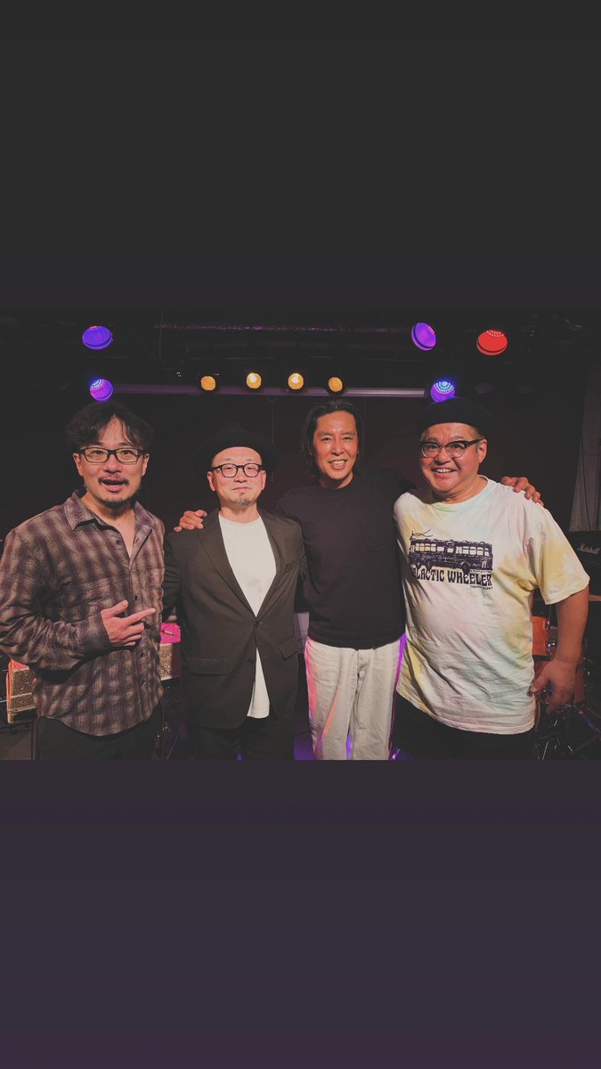 htommyhirofiger's tweet photo. 『Skoop On Somebody KO-HEY presents 〜Play with Somebody〜 椎名純平 and Friends 』
2026.9.27 at 大阪THIRD STONE 福島

KO-HEY氏のお誘いで楽しい企画に参加♪

お互い存在は知っているのに面識の無か���た椎名くんとハマさんとご一緒に

雨の降るなかたくさんのご来場ありがとうございました！ https://t.co/Agb4jeXr1p