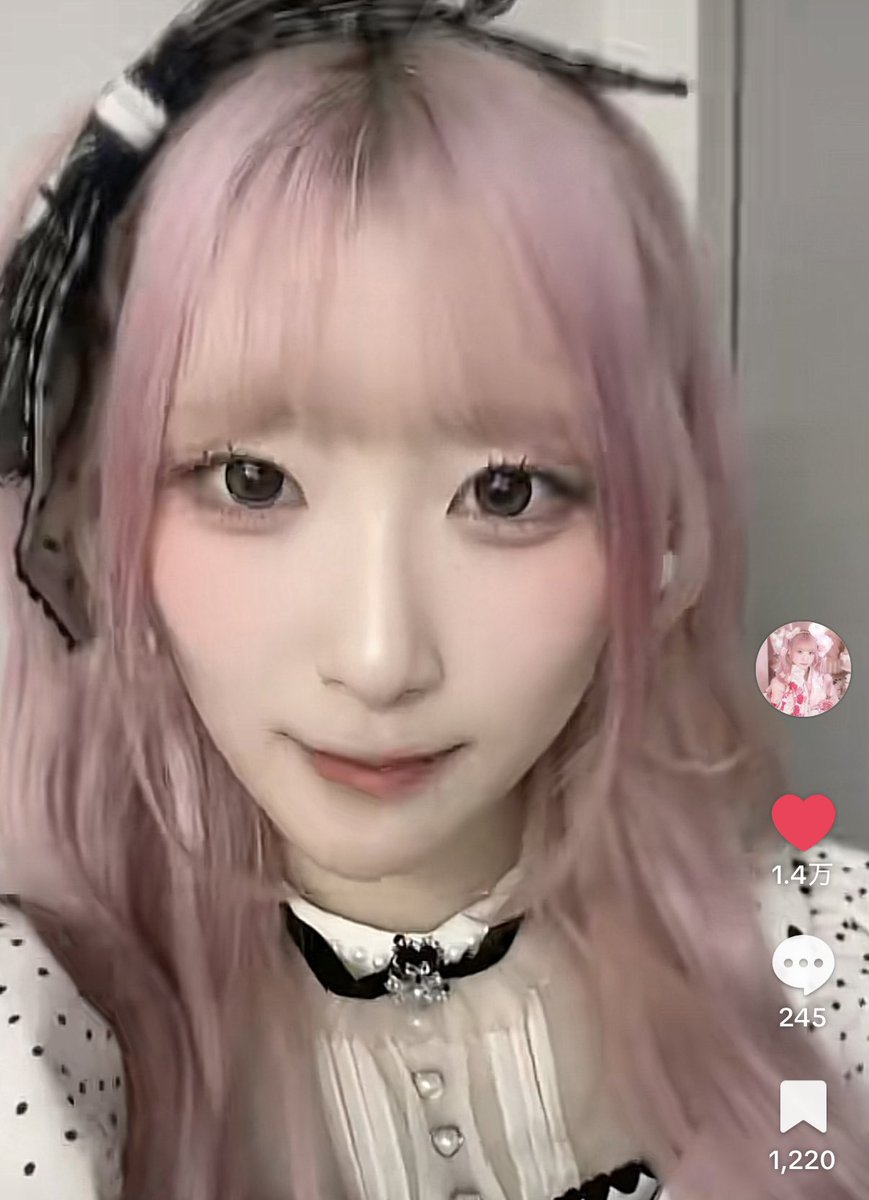aranranranraran's tweet photo. 今日のきあらちゃんの髪型たぶん久保ちんが好きなやつとおもうねん
そのドンピシャではないのはわかってるけど、こーゆーことやろ？？ https://t.co/iUAXuExr7p