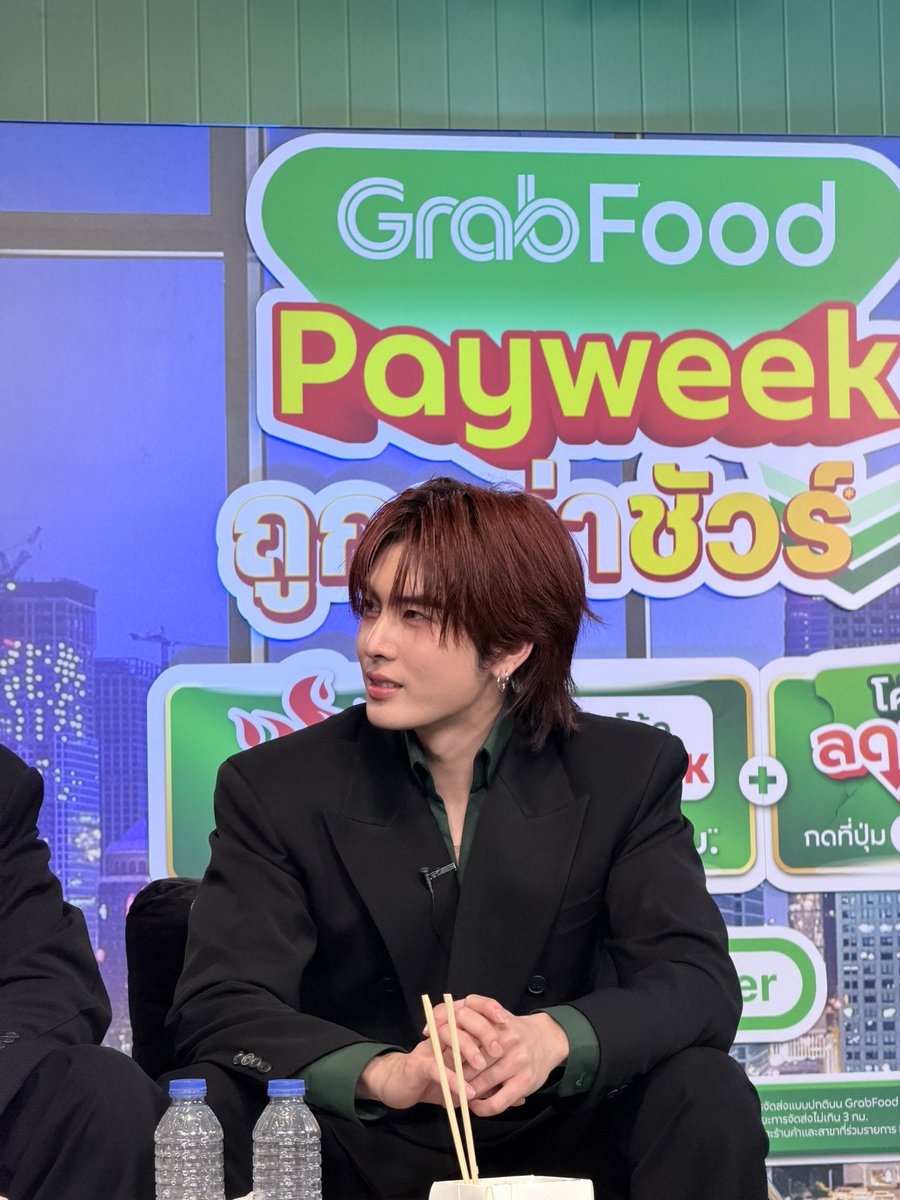 GrabTH's tweet photo. หนูไอย เฮียหึง

GRABFOOD WITH PERTHSANTA
#GrabFoodถูกกว่าชัวร์xPERTHSANTA https://t.co/6GTONmoDHc