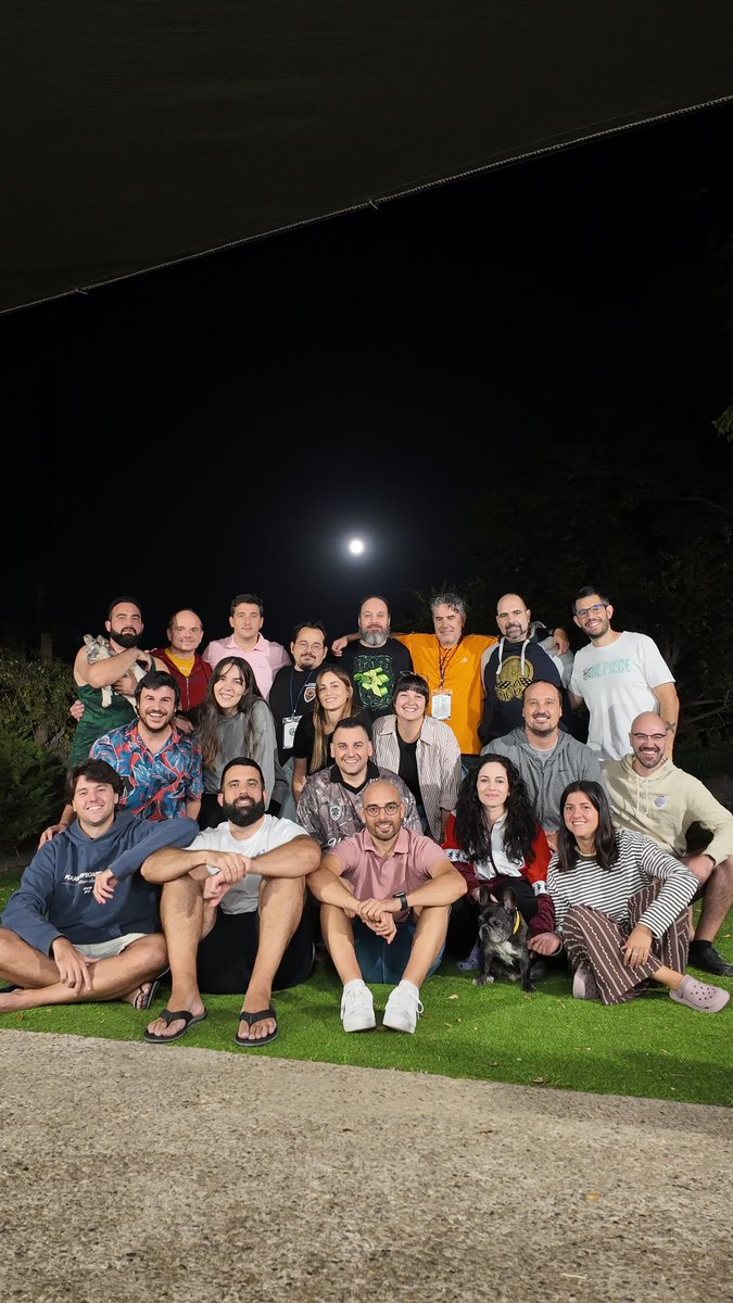 ProtgoE's tweet photo. Balaitour 2026 2° Edición inmejorable 🔝😁 
Grandes partidas, tremendos juegazos y, lo mejor, personas increíbles.
¡Con ganas ya de 3° Edición! https://t.co/iFgBOuMnbl