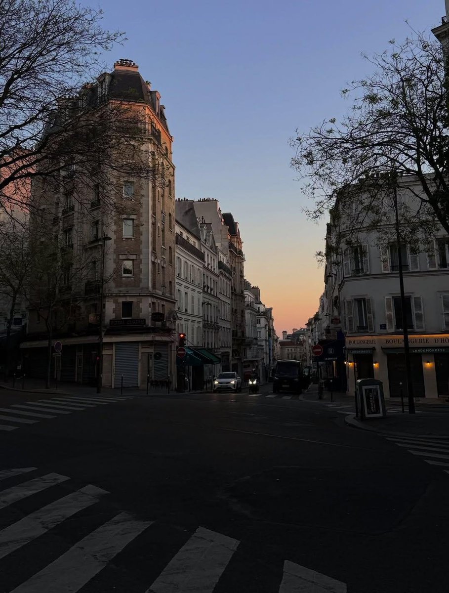 naturebeauty760's tweet photo. Paris, France 🇫🇷 https://t.co/Q2nZKRbgnL