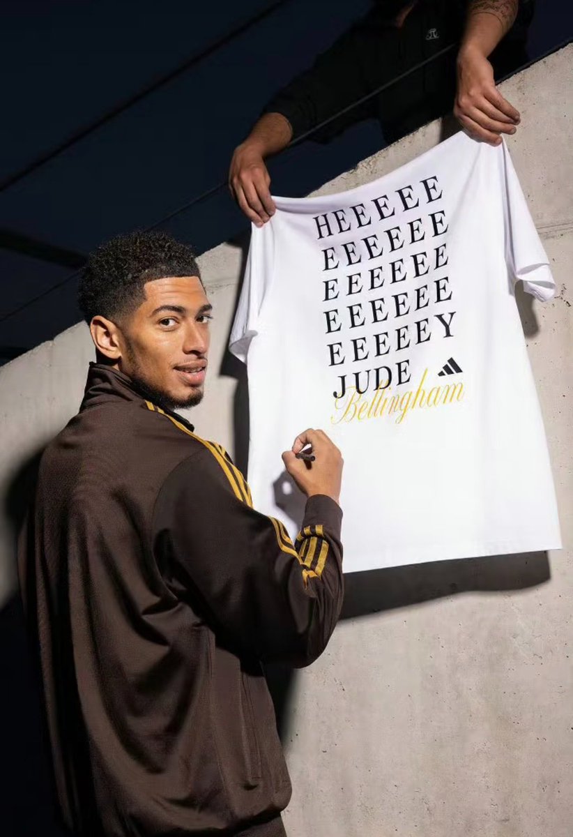addictionjude's tweet photo. heeeeeeeeeeeeeeey jude https://t.co/BomZE7YgPN
