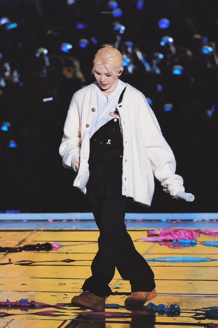 plaee5577's tweet photo. #우지

뵤벅뵤벅 걷는 이지훈 보실 분
흡사 다섯살 잼민이 (ノ・∀・)ノ https://t.co/M5xH4iedXq