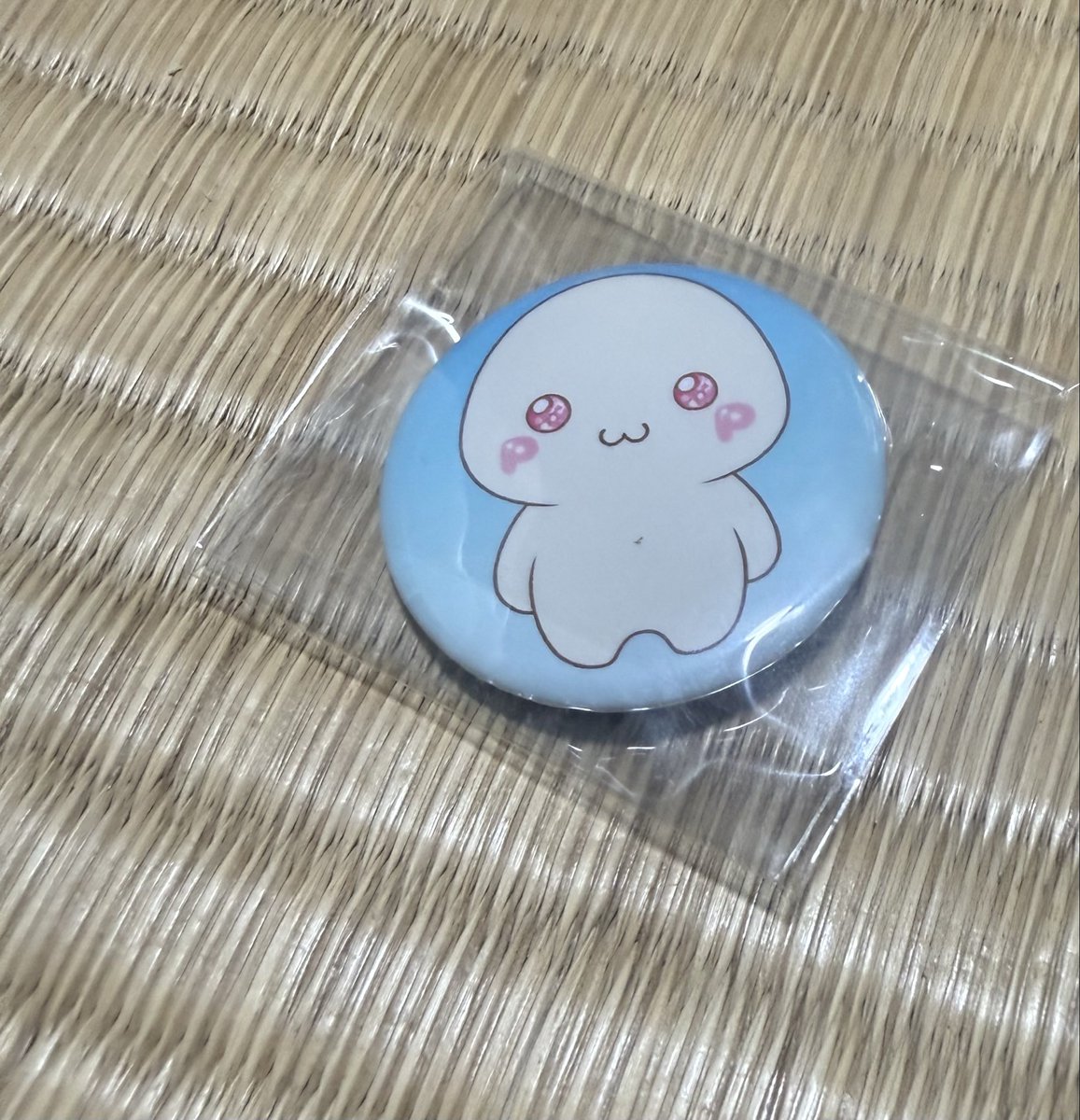 l2umd1slk8j's tweet photo. 缶バッジ届いた

ありがとう https://t.co/BK10mGSbI8