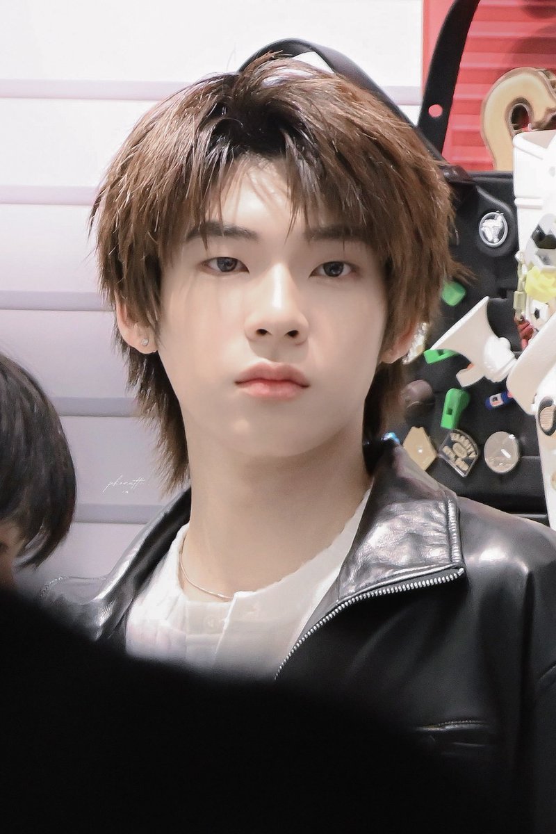 real_pntt's tweet photo. ห๊ะะะ อ๋อออ อื้ม ๆ 🙂‍↕️ https://t.co/DO90gar8Hi