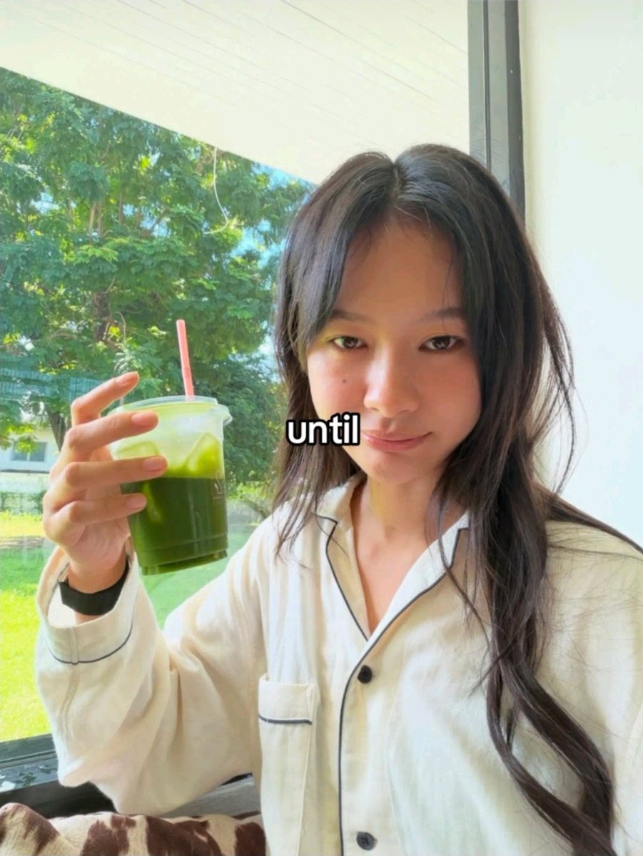 nareewavex's tweet photo. awal mula michelle &amp; lana

— a #milklove one tweet au https://t.co/Vk1BcWEgp5