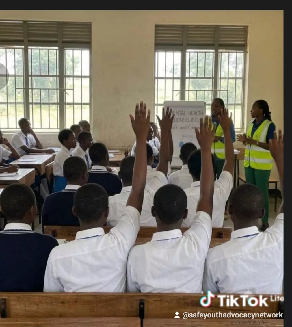 SafeYouthA's tweet photo. As part of our ongoing grassroots outreach, Safe Youth Advocacy Network Uganda (SAYA-UG) conducted two engaging sessions at Mukono High School, bringing together young girls and boys for meaningful conversations on menstrual hygiene and mental health. https://t.co/7jz3J3EW0h