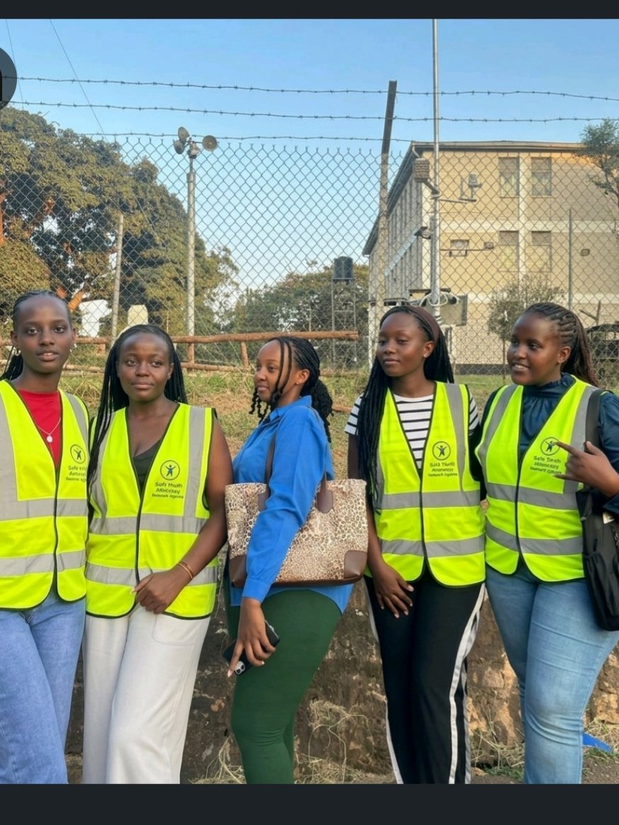 SafeYouthA's tweet photo. As part of our ongoing grassroots outreach, Safe Youth Advocacy Network Uganda (SAYA-UG) conducted two engaging sessions at Mukono High School, bringing together young girls and boys for meaningful conversations on menstrual hygiene and mental health. https://t.co/7jz3J3EW0h