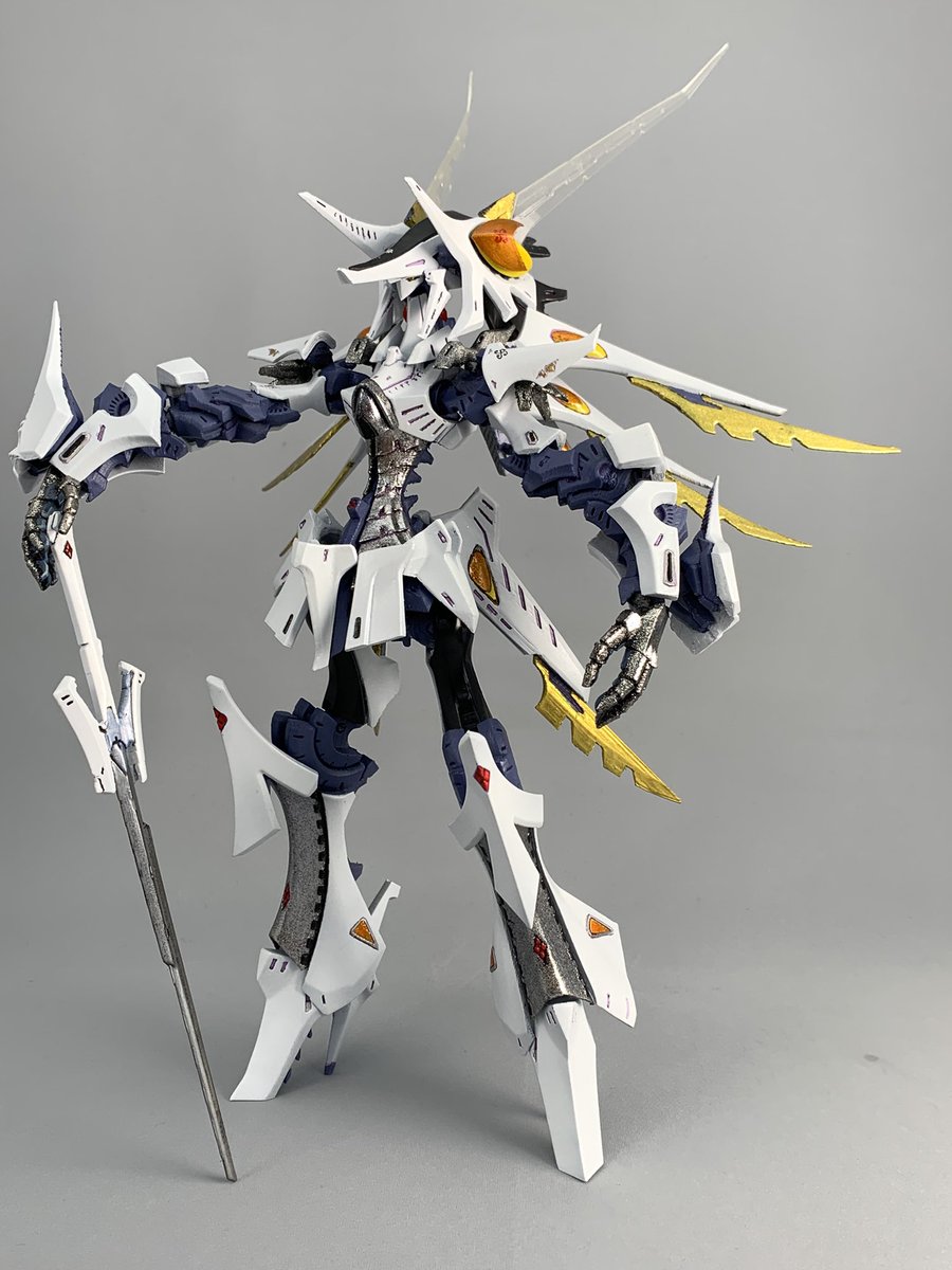 hamatet1's tweet photo. GTMのシュペルターが格好いいと思ったのでFusionとか使ってフルスクラッチしてみました。わりと良く出来たと思うので見て下さい。大体1/100サイズ。ポーズ変える程度は可動も仕込んでます
#FSS https://t.co/IfasOuHfNs