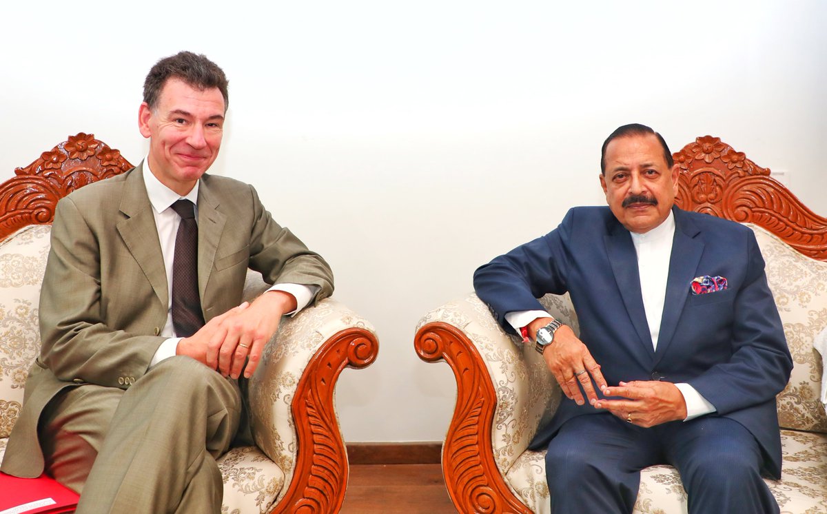 DrJitendraSingh's tweet photo. #French Minister for Higher Education, Research and Space, Prof Philippe Baptiste, currently on India visit, called on accompanied by a high level delegation.

The long-standing relationship between the two countries provides an opportunity to build a larger ecosystem by bringing together governments, research institutions, industries and StartUps.

India-France Space cooperation is as old as the two countries’ respective Space agencies, with the partnership progressing from sounding rocket experiments in the 1960s to present-day human spaceflight.  Megha-Tropiquesand SARAL, jointly built by #ISRO and CNES, as well as cooperation in launch vehicle engine development, are some of the milestones of this enduring partnership. The realisation of the third joint satellite, TRISHNA, is also progressing well.

In the wider context, India-France scientific cooperation exists spanning biotechnology, digital sciences and technologies and ocean sciences. There is continuing engagement through institutions and mechanisms such as CEFIPRA and Indo-French joint centres.

Also complimented the French Minister for the successful conduct of the recently held "International Space Summit" which carried a virtual message from Prime Minister of India, Sh @narendramodi.
