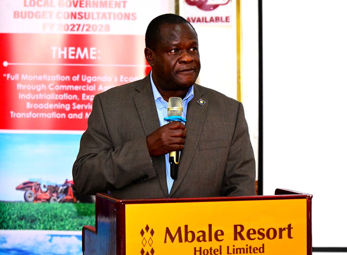 CSBAGUGANDA's tweet photo. 📍MBALE FY2027/28 LOCAL GOVERNMENT BUDGET CONSULTATIONS
Deputy Secretary to the Treasury (DST) Patrick Ocailap representing the Finance Minister IN Mbale Resort.  The District Local Governments here are: Moroto, Nakapiripirit, Kween, Bukwo, Amudat, Jinja, Jinja City & Moroto Municipality.

He challenged local governments to create the necessary conditions for investment, production and market access in line with the aspirations of Uganda's Tenfold Growth Strategy. #KnowYourBudget27
@ACODE_Uganda @SEATINIUGANDA @FRAUGANDA @tiuganda1 @wecisnet @SensitiseUg @NGOFORUMGULU @REAP_UGANDA @MoLGUganda @JuliusMukunda