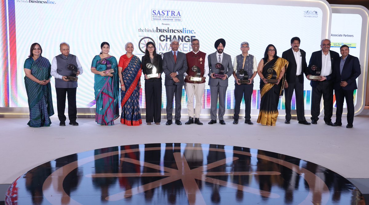 armmanindia's tweet photo. Proud to share that ARMMAN has won the BusinessLine Changemaker Award 2026 in the Digital Transformation category, recognised as one of eight winners across six categories. This award celebrates our technology-led approach to maternal and child healthcare. (1/4) @businessline https://t.co/VlN5l59jkW