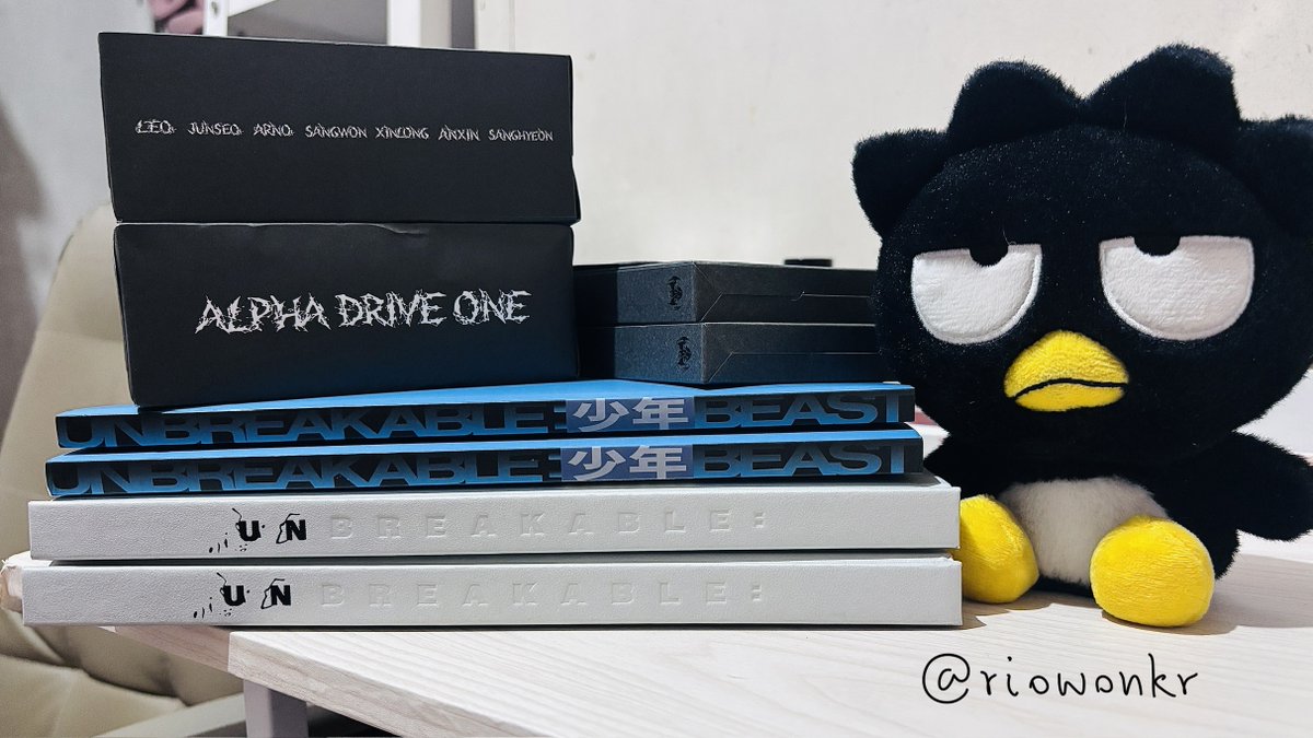 riowonkr's tweet photo. hi filo leoz and allyz! to celebrate leo and sangwon's 8th year friendiversary, i'm giving away 8 ald1 albums for 8 filo fans ♡

🦁 how to join:
��� retweet / like
♡ follow (optional)
♡ put your username on the form

🐰 1 interaction - 1 entry

will choose 8 winners on 10/04 ♡

🔗https://t.co/1n1Y1HR9GB 

PS. even if you're not interested in joining since you already have albums, if you see this post, kindly help me rt so it can reach fans who don't have their album copies yet. thank you! ♡

💙 ald1 allyz leo junseo arno sangwon xinlong anxin sanghyeon ph