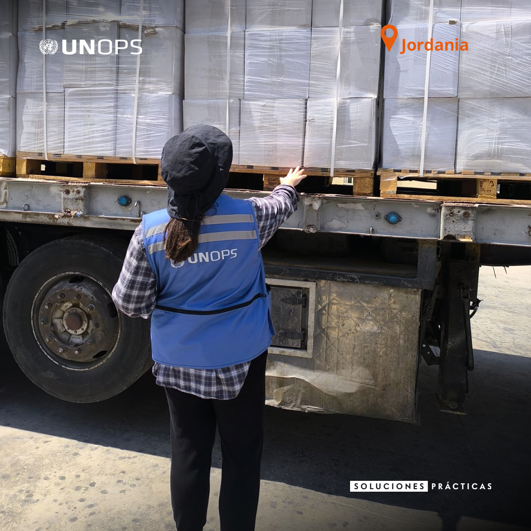 UNOPS_es's tweet photo. ¿Qué hace falta realmente para que la ayuda llegue a #Gaza?

3⃣ observadores de la ONU nos llevan entre bastidores de las complejas operaciones humanitarias que se llevan a cabo en Jordania, Chipre y Gaza a través del mecanismo 2720 de la ONU.

👉 https://t.co/Kq2fbKukBJ https://t.co/3TZAg2vx9p