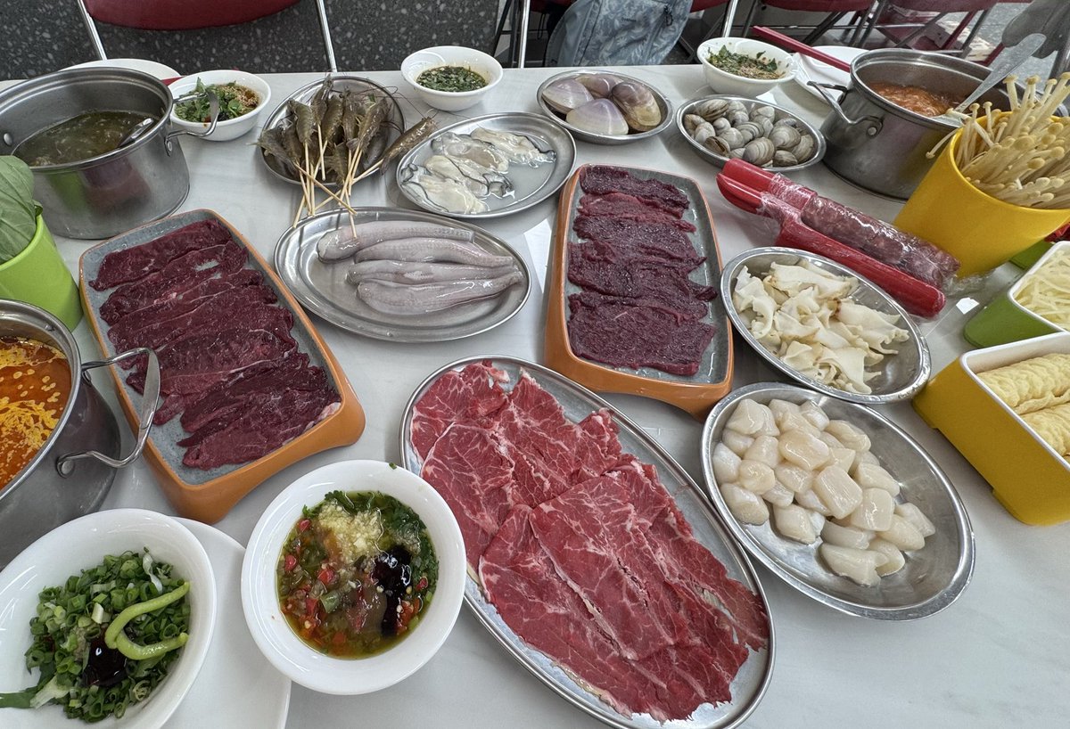 Tingknph's tweet photo. @ingasavanund Hot pot https://t.co/oleL2tM1b4