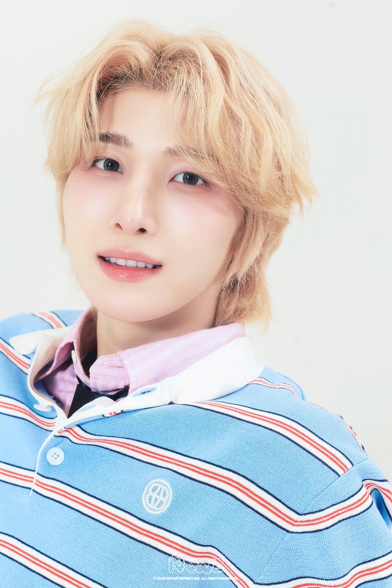 CUBE_NOWZ's tweet photo. [🔒 DAY_AND] NOWZ (나우즈) A DAY_AND Sweetory .•♥ PHOTO

🎂 판매처 : https://t.co/bSpELl7do1
🔗 https://t.co/rp5j2cvjQr

#NOWZ #나우즈
#DAY_AND #데이앤 https://t.co/PZ9sr6ehuE