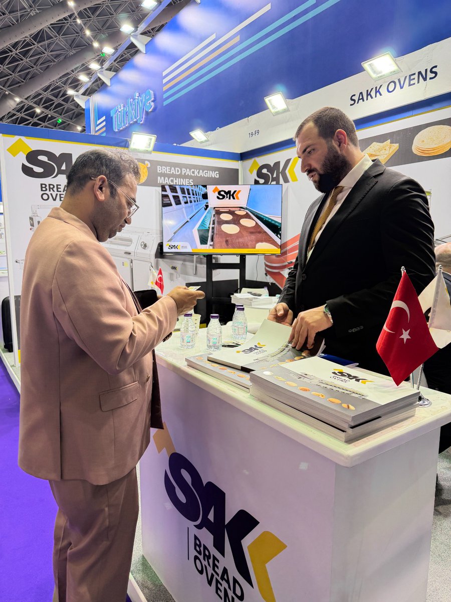 SakkOvens's tweet photo. #SaudiFoodManufacturing
من فعاليات اليوم الأول لمعرض Saudifood Manufacturing 2026
في المملكة العربية السعودية - مدينة جدة #KSA #Jeddah
من 27/09/2026 إلى 29/09/2026
إسم القاعة Jeddah Superdome
رقم الستاند /19-F9/
نتطلع قُدُماً للقائكم على خير إن شاء الله https://t.co/1JjT9qszx1
