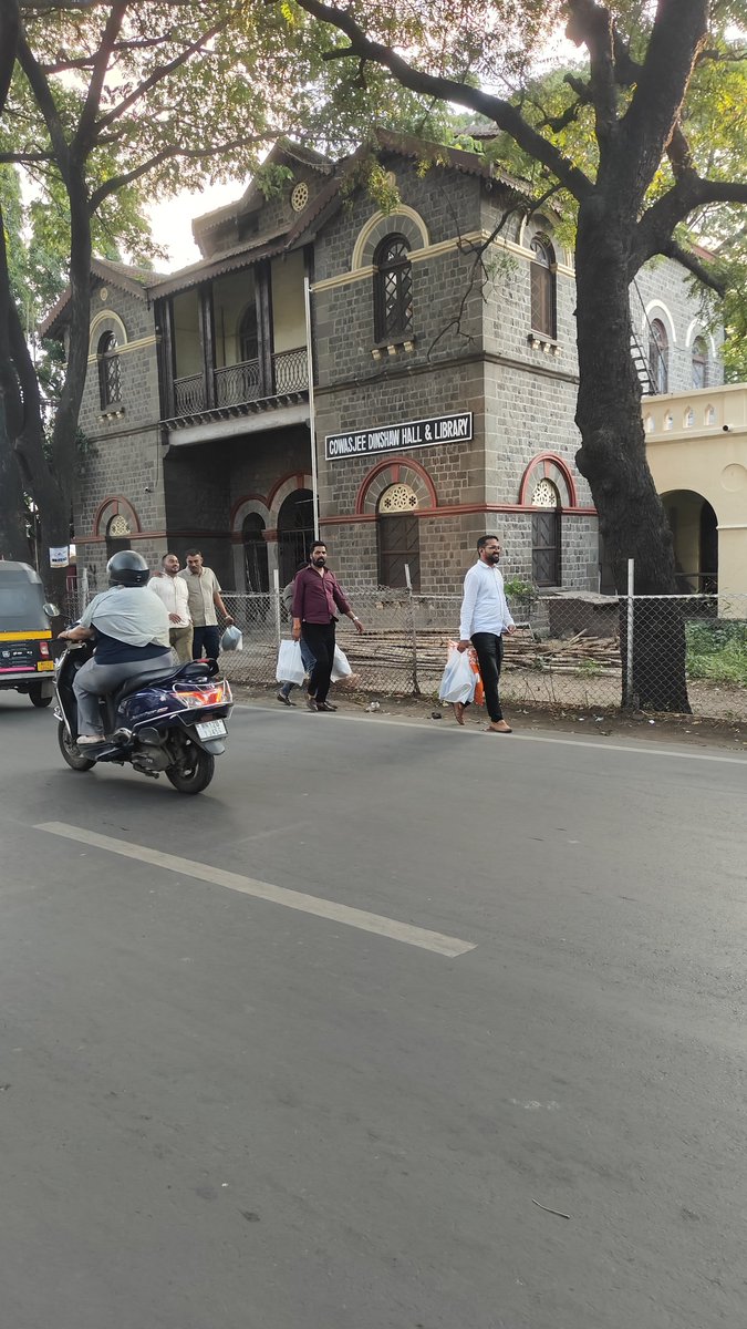 devamitrapanda's tweet photo. #myrandomclick #Cityride exploring Pune City
Beautiful 😍 https://t.co/tZFHrl3BVz