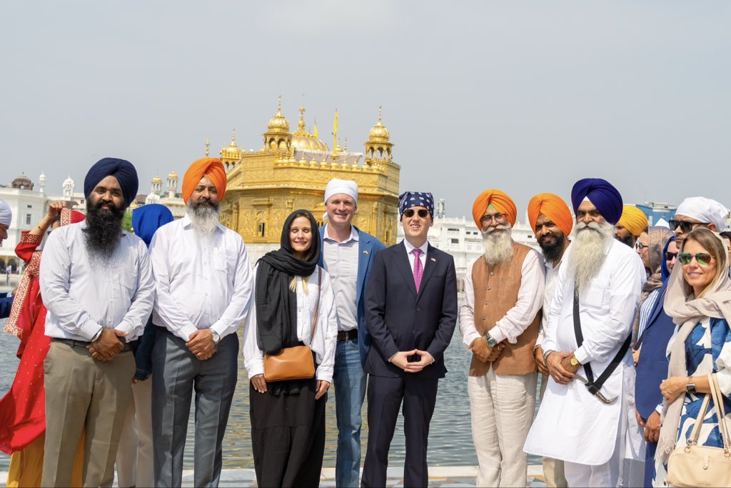 USAmbIndia's tweet photo. A memorable day in Amritsar visiting the Golden Temple, Jallianwala Bagh, and the Partition Museum. Grateful for the warm welcome! https://t.co/68PVd6Ae5h