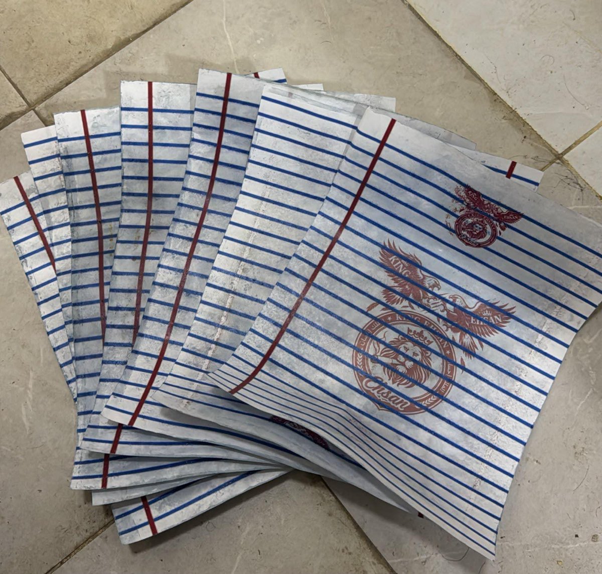 MobilePlug9's tweet photo. #dubailocation #bahrainlocation #omanlocation #kuwaitlocation #Qatarlocation #cbd #thc #A4papers #liquid https://t.co/jyVnurn3xB