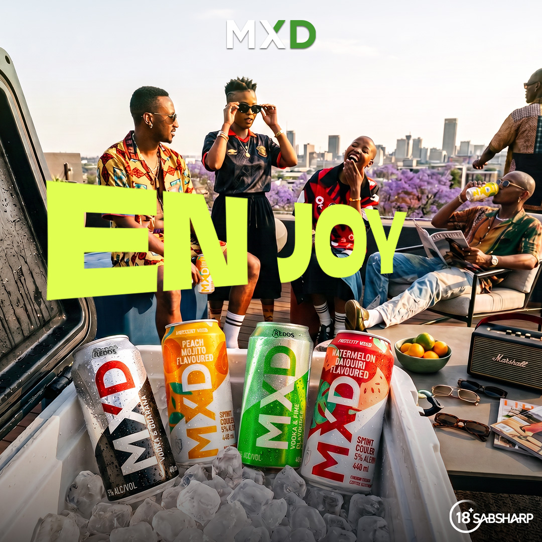 MXDofficial_'s tweet photo. Golden hour just hits differently with your favourite people and an ice-cold MXD in hand.
๐ Where's your go-to golden hour spot? Drop it below using #PerfectlyMXDSummer. https://t.co/E6kCh08xdY