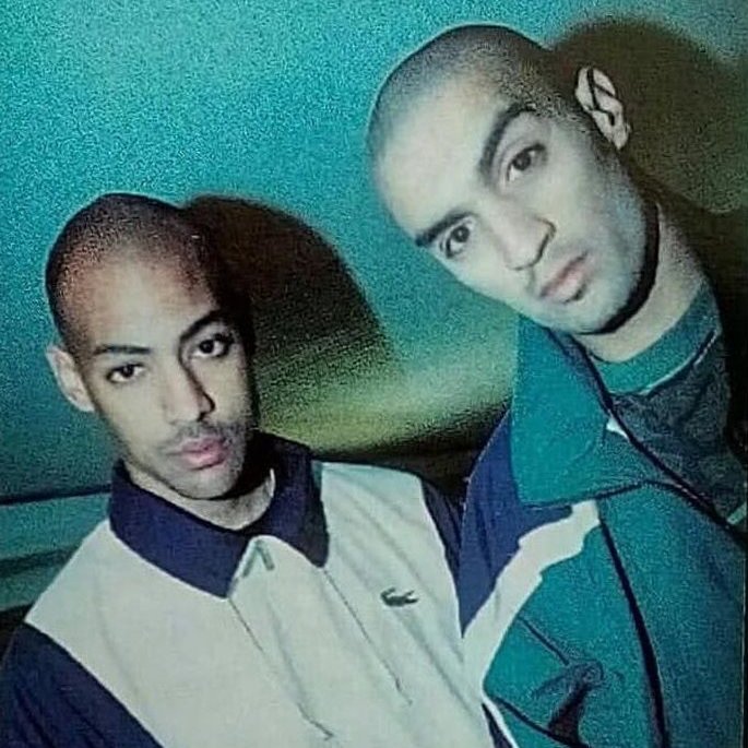 midiminuit__'s tweet photo. BOOBA &amp; ALI sortaient 𝗠𝗔𝗨𝗩𝗔𝗜𝗦 𝗢𝗘𝗜𝗟 il y a 26 ans ! 🎈

▫️ LA LETTRE
▫️ PAS L'TEMPS POUR LES REGRETS
▫️ CIVILISÉ
▫️ LE SON QUI MET LA PRESSION
▫️ HLM 3
▫️ L'EFFORT DE PAIX x SIR DOUM'S
▫️ …

Le plus grand album de l'histoire du RAP FR ? https://t.co/9cFsvFNpyE