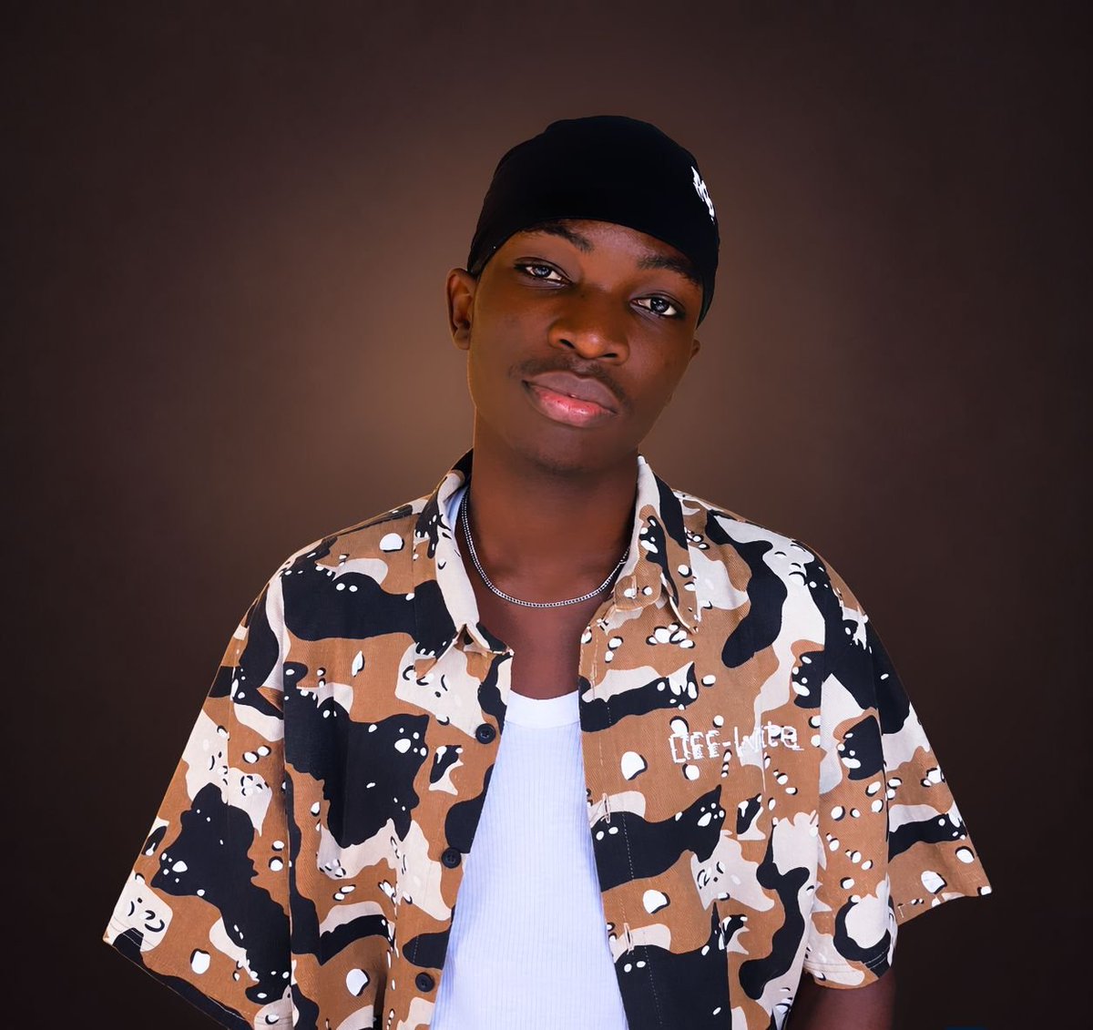 tripple8555's tweet photo. Back to the studio. 🎙️🔥 https://t.co/5I9OPBgga3