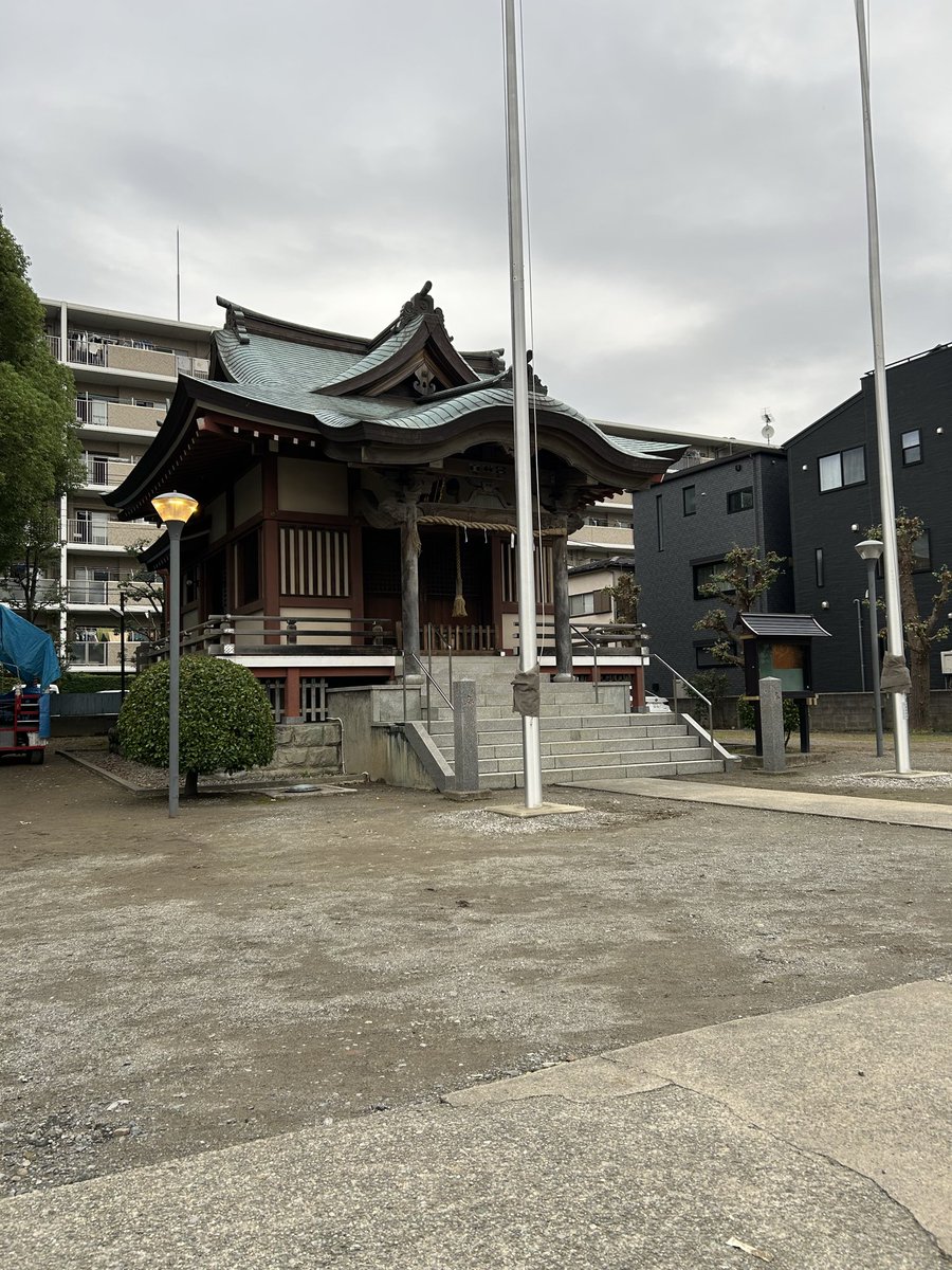 fps_maybe's tweet photo. 東京プチ旅行してきた
普段そこまで外に出ないから周りのシステムが変わってて全然わからず、時代に置いてかれた。
クソ疲れたけど楽しかったぜ。
ついでにガルクラの街も見てきたぜ。 https://t.co/v4SDd0BjnM