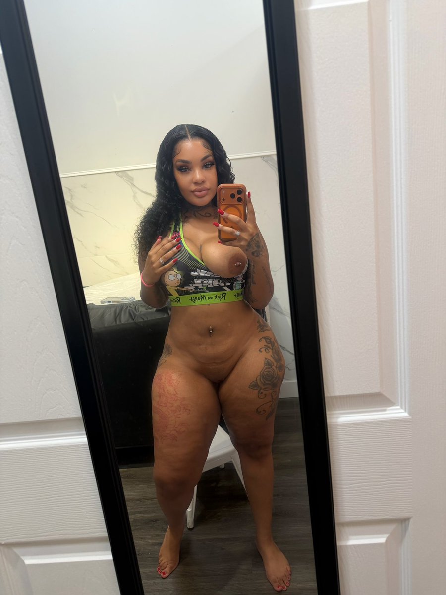 Queenkiaaaaa's tweet photo. Fresh wax 😝😻💦 https://t.co/vDgFeksjeq