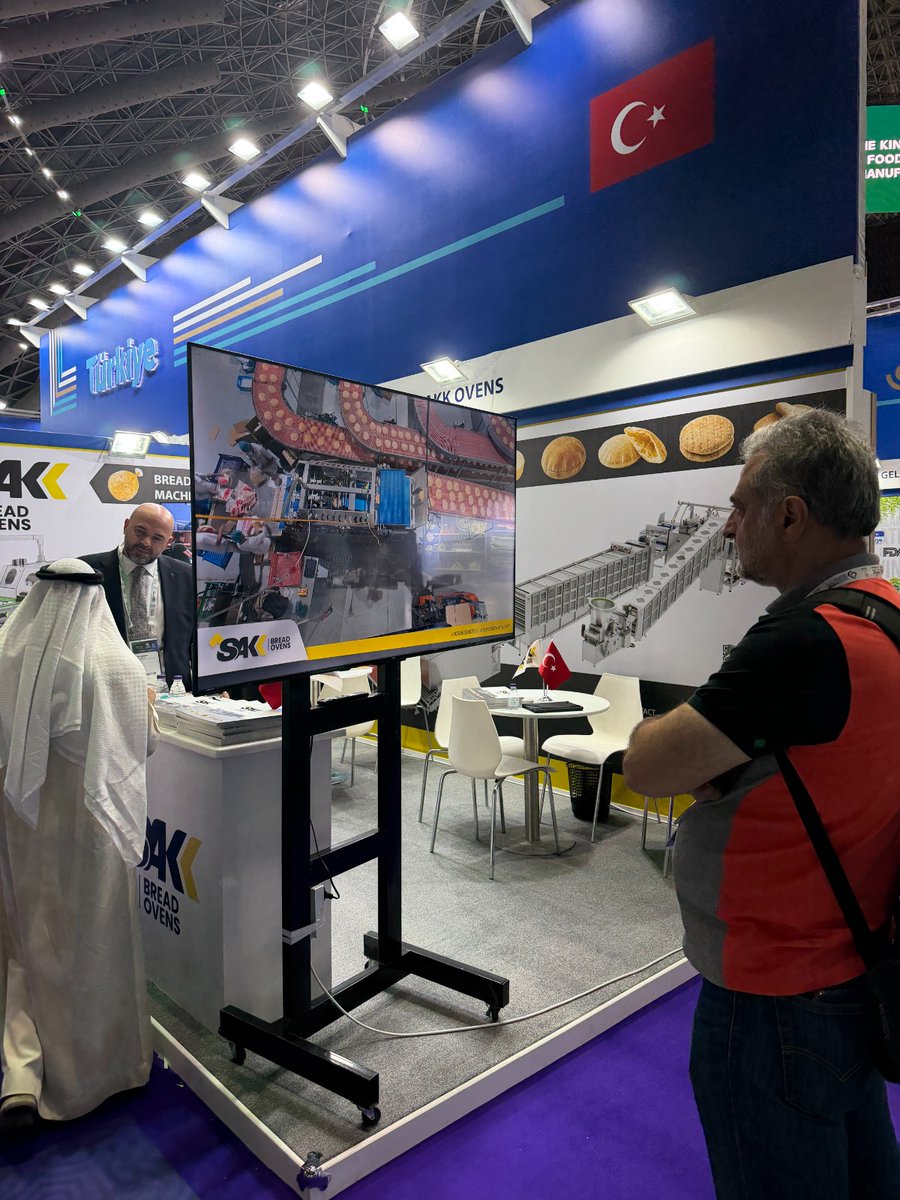 SakkOvens's tweet photo. #SaudiFoodManufacturing
من فعاليات اليوم الأول لمعرض Saudifood Manufacturing 2026
في المملكة العربية السعودية - مدينة جدة #KSA #Jeddah
من 27/09/2026 إلى 29/09/2026
إسم القاعة Jeddah Superdome
رقم الستاند /19-F9/
نتطلع قُدُماً للقائكم على خير إن شاء الله https://t.co/37HcRUhOoC