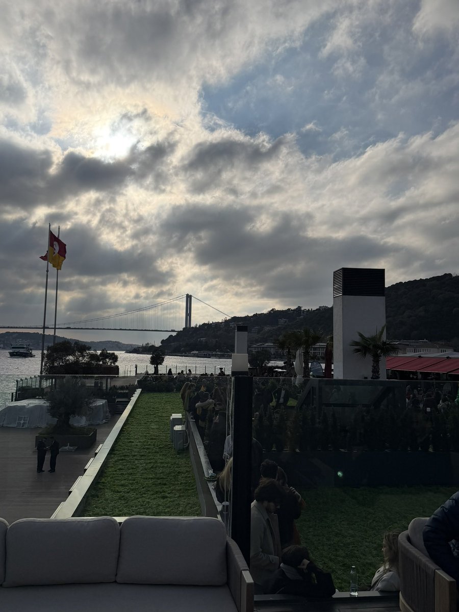 utkuyagore's tweet photo. @deniz10at https://t.co/QHY9sCSQyO