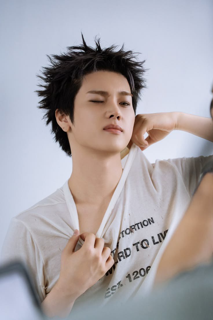 daily_jungsu's tweet photo. I BEG YOUR FINEST PARDON https://t.co/A94rZsJ2Kt
