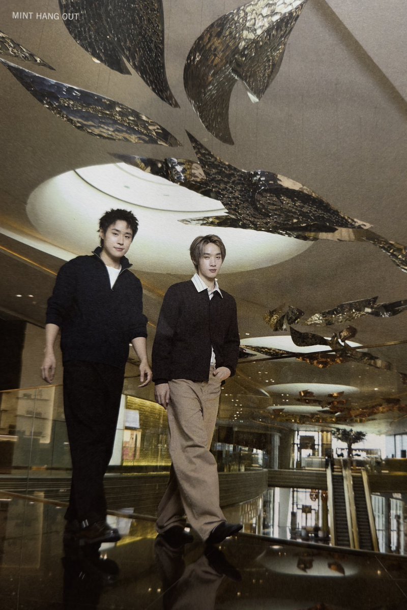 khunya_polcasan's tweet photo. เหมือนถ่ายแบบ ลงนิตยสารไฮโซ 
ฮัลโหลแมกกาซีน 

คอลัมน์ "เปิดใจ คู่รักนักธุรกิจใหม่ไฟแรง จาก โนวาฟอร์ม"

(ปัณฑาเมศวร์-เพียงนเรศ ศิริพงศ์ภัทร)
NOVA FORM DESIGN &amp; BUILD
est. by SIRIPHONGPHAT × UEAPHAKDEE

#คลื่นภามนฮ https://t.co/Dz9NHlmOrH