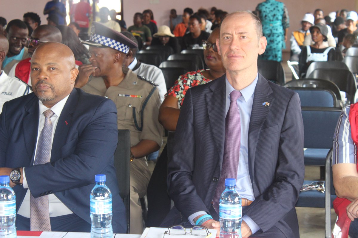 EUinEswatini's tweet photo. Changing the Narrative on Suicide.

The European Union reaffirmed its support for suicide prevention and mental health initiatives in Eswatini at the World Suicide Prevention Day commemoration in  on 25 September, through the EU-supported Khetsimphilo “Choose Life” Programme. https://t.co/aWEEarVCLd