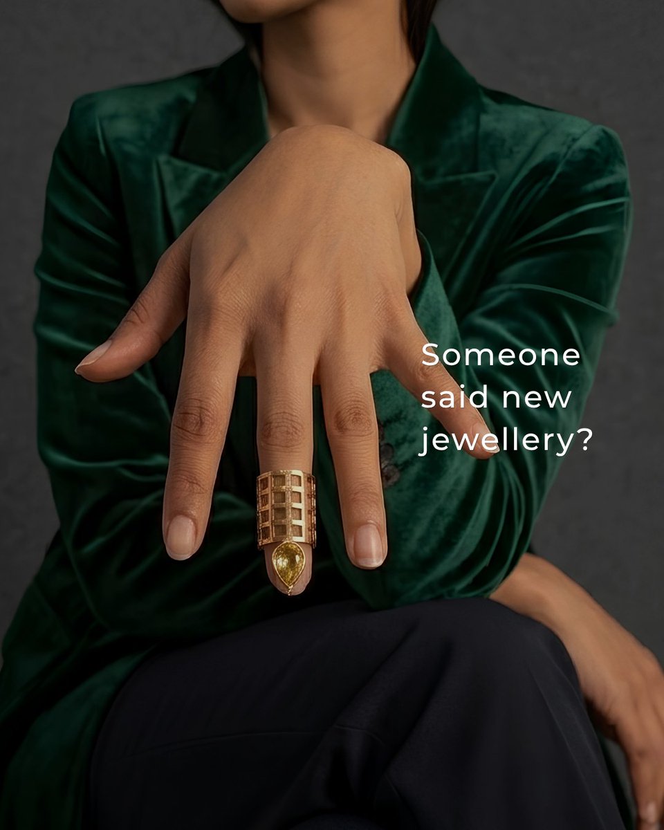 SuhaniPittie's tweet photo. Jewellery, pushed till the edge. #Nailrings
From our new collection 'Starry Nights'✨
Online and Instore
#SuhaniPittie #Jewellery #NewCollection #Rings #Statementrings #ringstack #mumbai #delhi #hyderabad #jaipur #india #asia #bengaluru https://t.co/TJN9S7wBpC