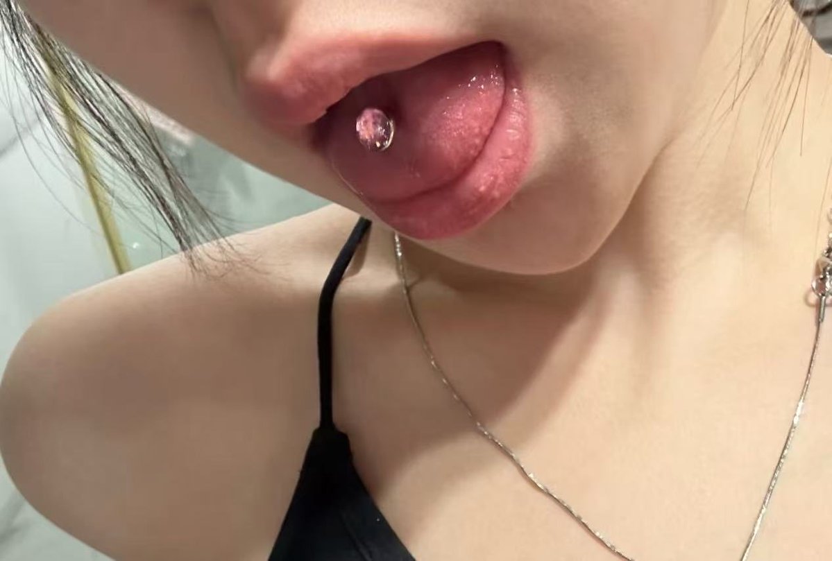 Jungogz's tweet photo. #舌钉 #k8 #07年 
🥵 https://t.co/yUAo4Iall0